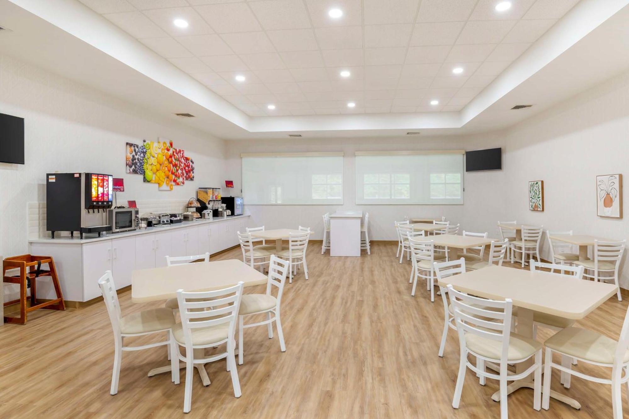 贝斯特韦斯特Plus十字路口套房酒店 Zion Crossroads 外观 照片